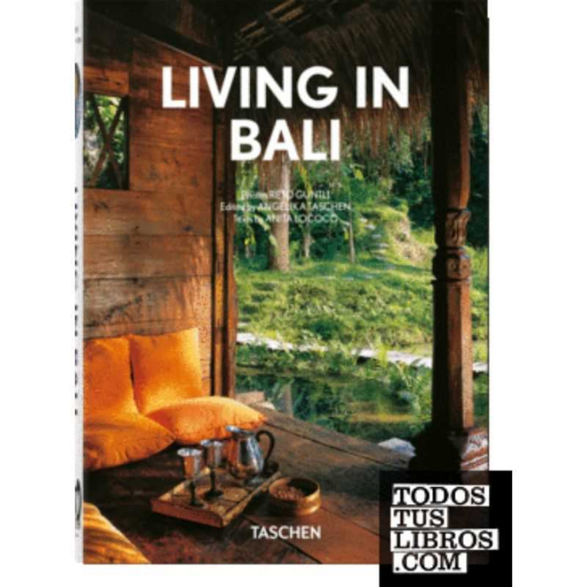 Immagine di LIBRO            LIVING IN BALI