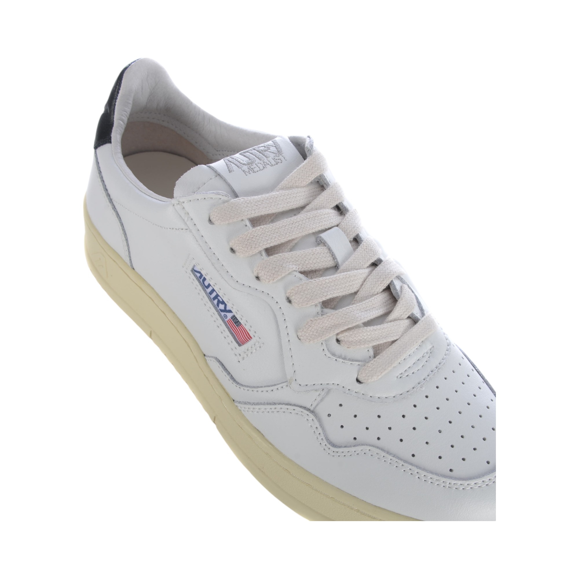 Sneakers Medalist